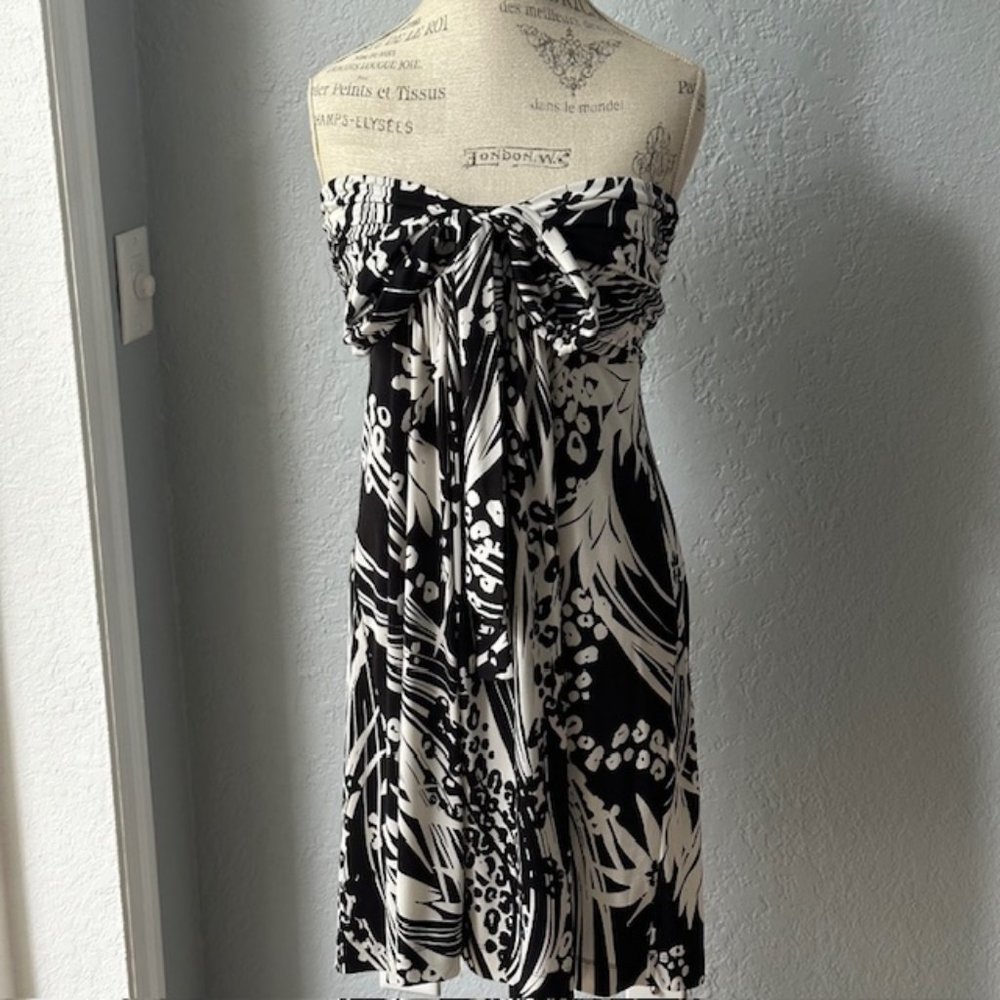 Soma Black and White Strapless (Halter)  Stretch print Dress Large